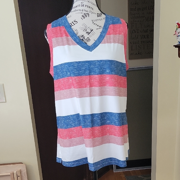 Tops - Colorful Striped V-Neck Tank Top